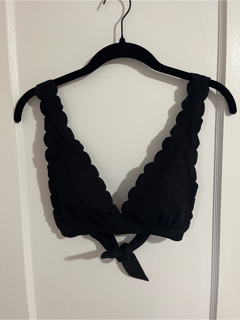 aerie Black Scalloped Bikini Top